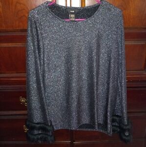 Black sparkle long sleeve blouse with fur